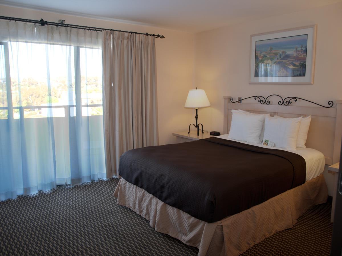 The Encinitan Hotel & Suites Encinitas Room photo